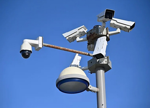 室外監(jiān)控桿